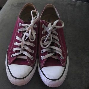 Preowned Converse